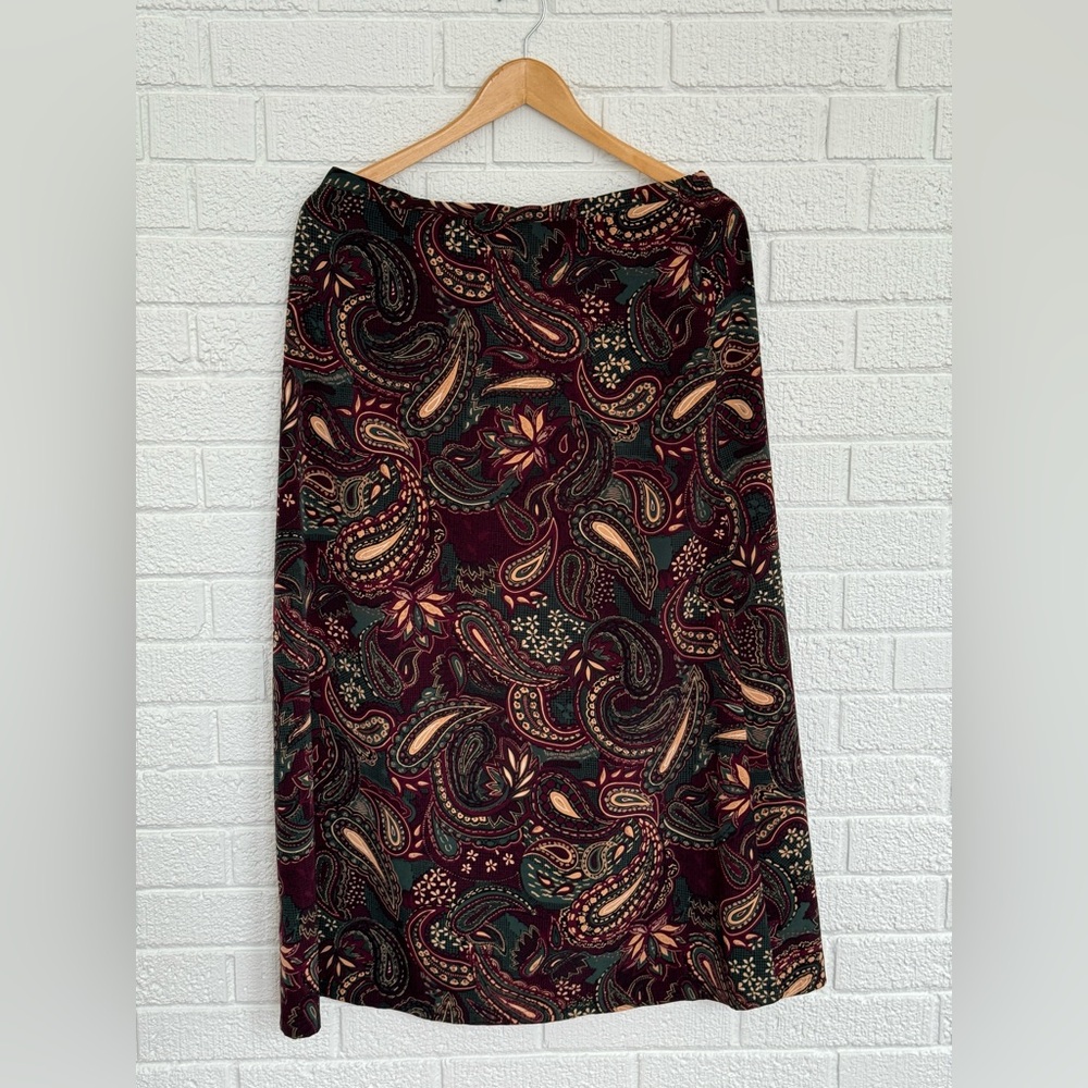 vintage paisley skirt!